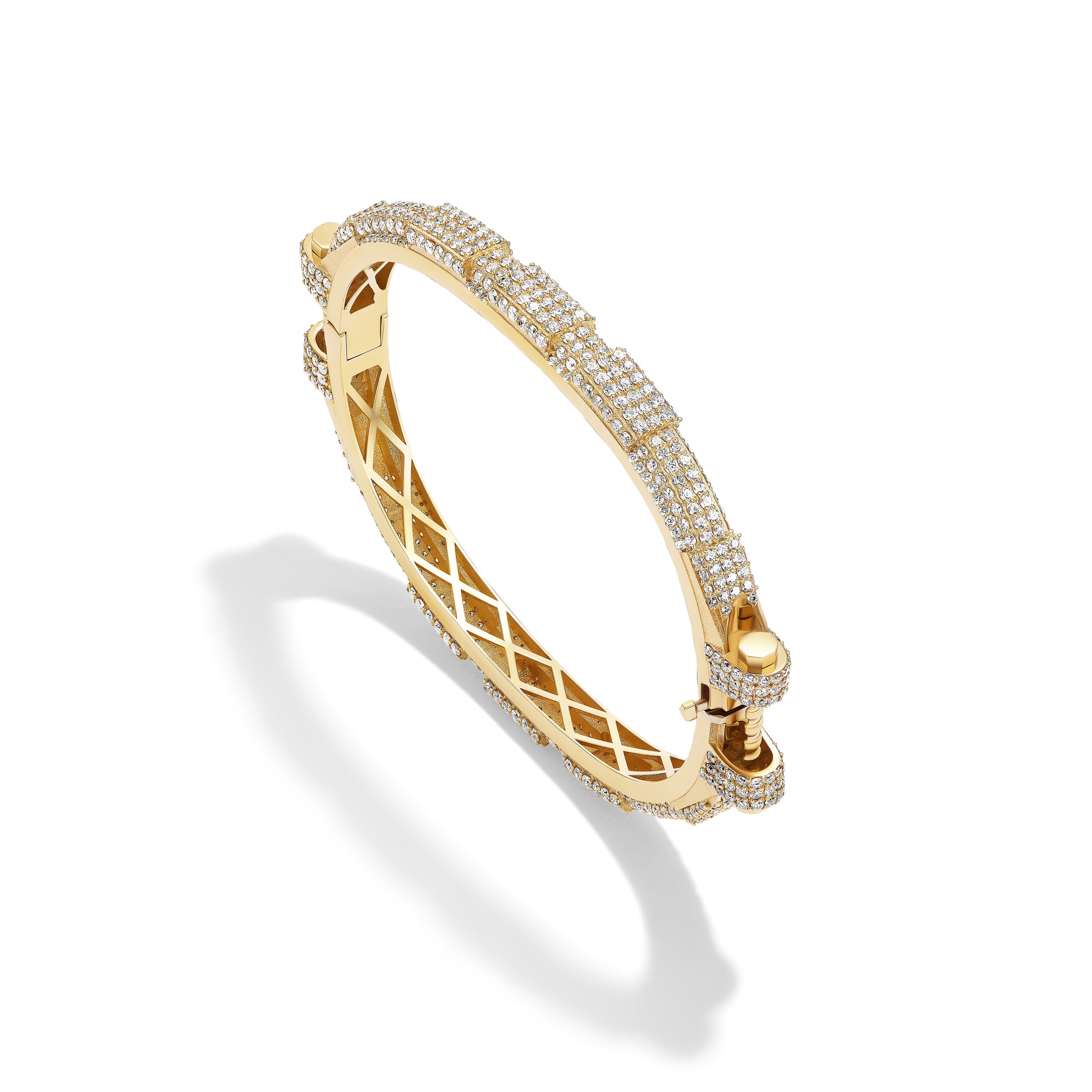 14k Yellow Gold Pavé Diamond COUPLING™ Bangle